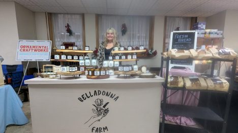 PXL_20241208_205612296